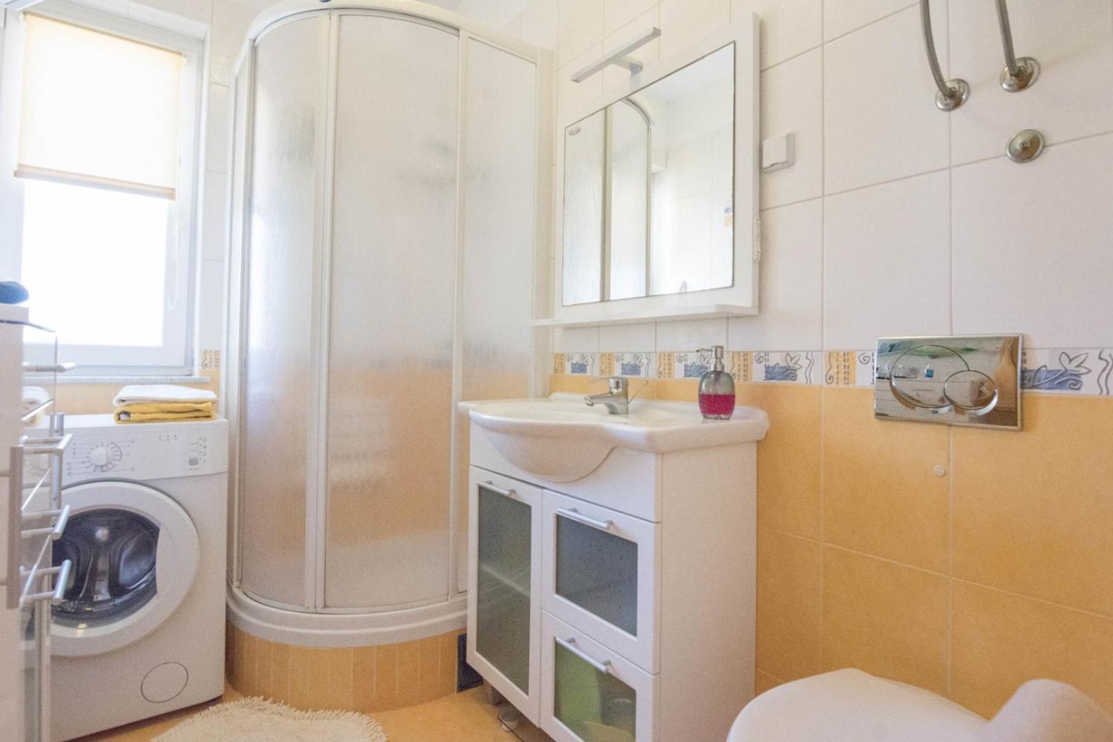 Spacious Apartment On A Great Location -Apartment Kuhta Weißenburg Exterior foto